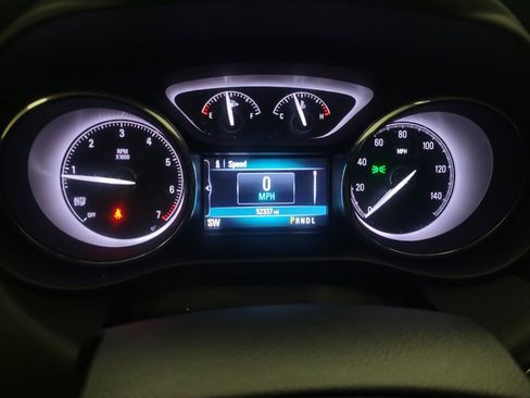 Used 2020 Buick Envision Essence image 23