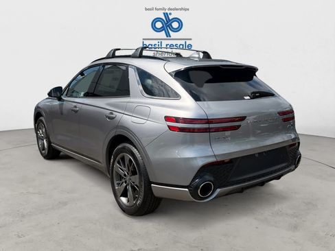 Used 2025 Genesis GV70 3.5T Sport AWD/4WD image 4