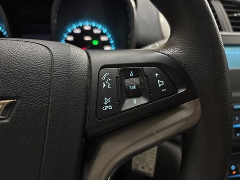 Used 2015 Chevrolet Malibu LS FWD image 36