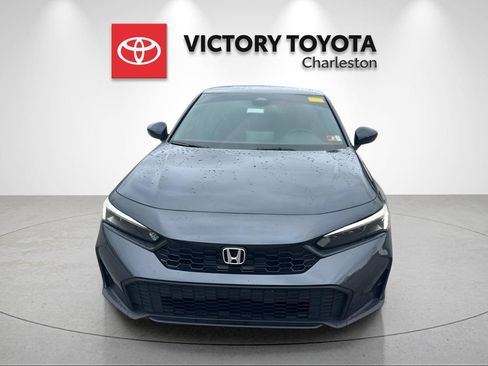 Used 2025 Honda Civic Sport image 2