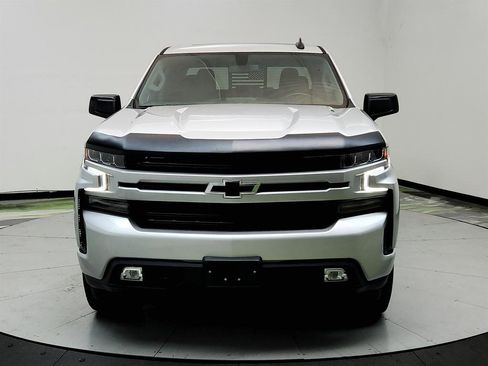 Used 2020 Chevrolet Silverado 1500 RST AWD/4WD image 2
