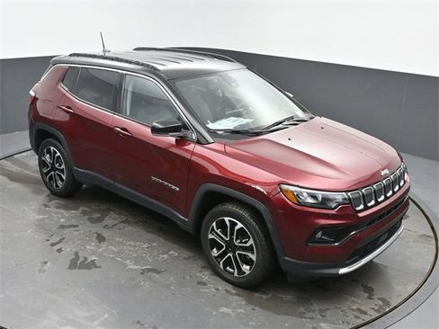 Used 2022 Jeep Compass Limited image 44