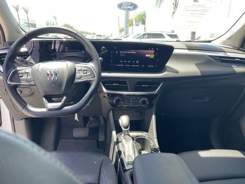 Certified 2024 Buick Encore GX Sport Touring FWD image 19