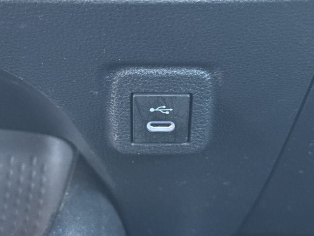 Used 2025 Toyota Corolla LE FWD image 21