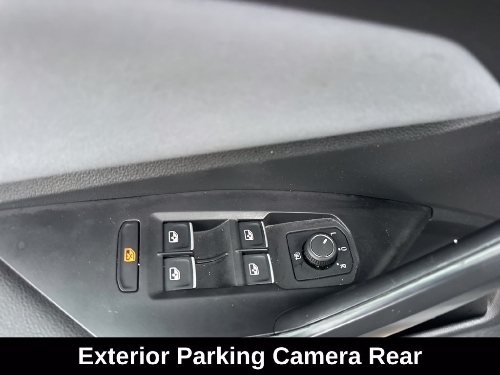 Used 2025 Volkswagen Jetta SE FWD image 11