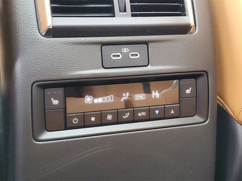 Used 2025 MAZDA CX-70 3.3 Turbo S w/ Premium Plus image 16