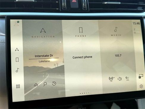 New 2025 Jaguar F-PACE R-Dynamic S image 19