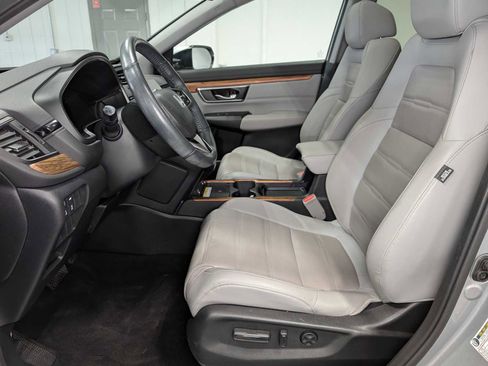 Used 2021 Honda CR-V Touring image 4