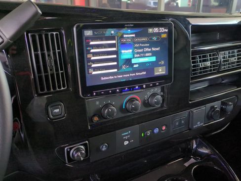 New 2025 GMC Savana 2500 Extended w/ Driver Convenience Package RWD image 79