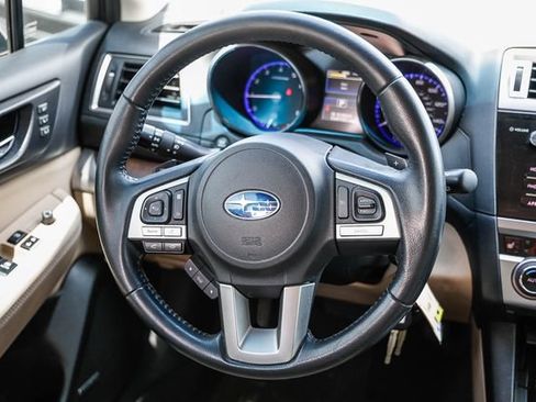 Used 2016 Subaru Outback 2.5i Limited AWD/4WD image 14