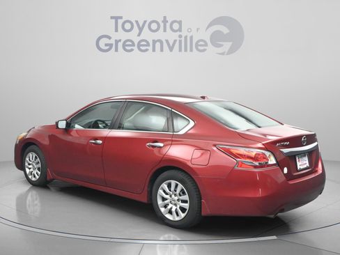 Used 2015 Nissan Altima 2.5 S w/ Power Driver Seat Package FWD image 8