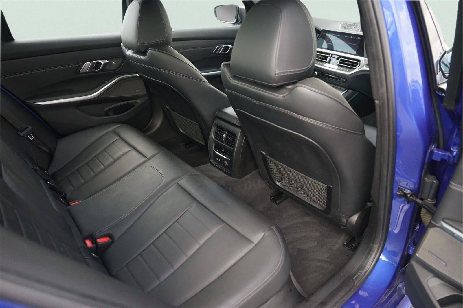 Used 2020 BMW M340i xDrive w/ Premium Package AWD/4WD image 15