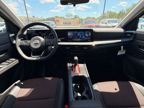 New 2026 Nissan Kicks SR w/ SR Premium Package AWD/4WD image 19