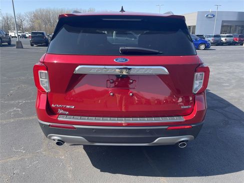 Used 2023 Ford Explorer Limited w/ Hybrid Equipment Group 310A AWD/4WD image 4