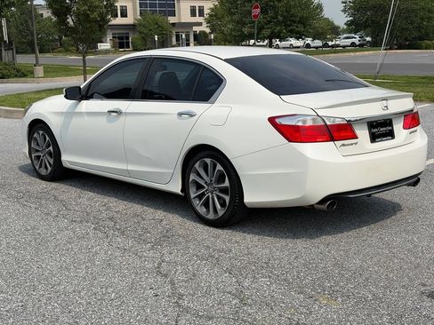Used 2014 Honda Accord Sport image 5
