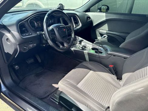 Used 2019 Dodge Challenger SXT w/ Blacktop Package RWD image 2