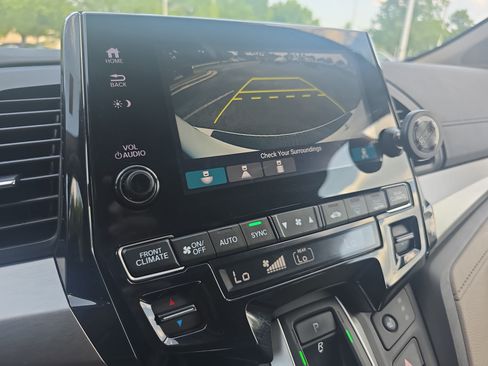 Used 2018 Honda Odyssey EX-L image 24