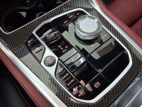 New 2026 BMW X6 M60i w/ Executive Package image 17