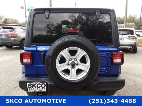 Used 2020 Jeep Wrangler Unlimited Sport S image 4