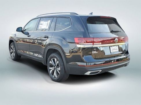 New 2026 Volkswagen Atlas SE FWD image 4
