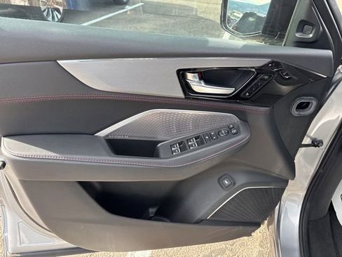 Used 2024 Acura MDX A-Spec image 25