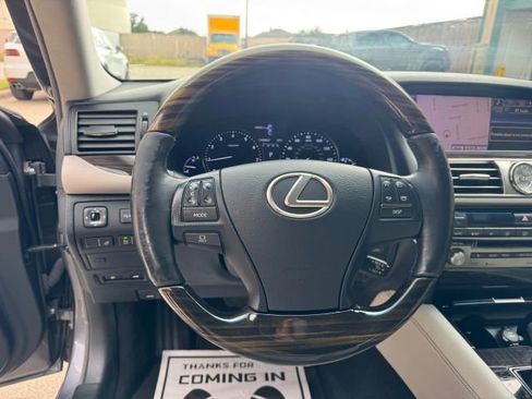 Used 2013 Lexus LS 460 image 19