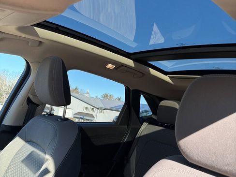 Used 2020 Ford Escape SE image 20