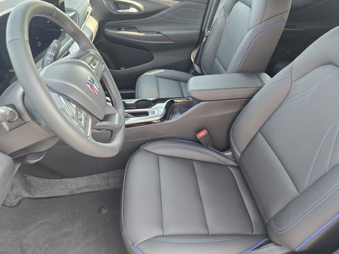 New 2026 Buick Envista Sport Touring w/ Convenience I Package image 9