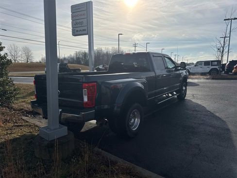 Used 2017 Ford F350 Lariat w/ Lariat Ultimate Package image 4