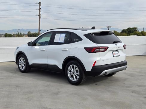 Used 2025 Ford Escape Active image 6