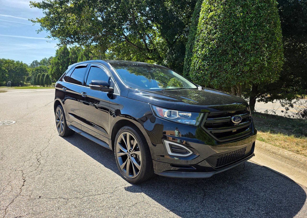 Used 2018 Ford Edge Sport w/ Equipment Group 401A AWD/4WD image 7