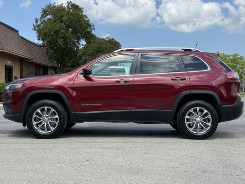 Used 2021 Jeep Cherokee Latitude Lux w/ Trailer Tow Group image 2