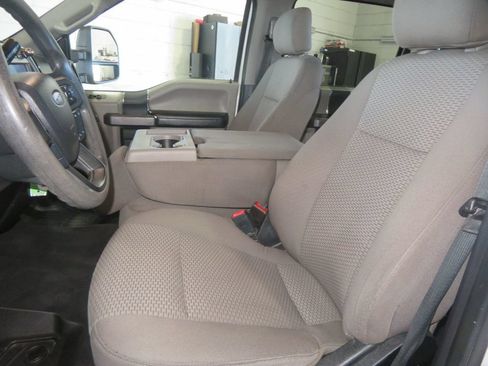 Used 2020 Ford F250 XLT AWD/4WD image 23