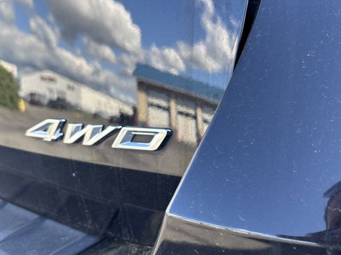 Used 2025 Ford Explorer ST-Line AWD/4WD image 11