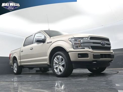 Used 2018 Ford F150 Platinum w/ Equipment Group 701A Luxury AWD/4WD image 17