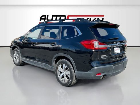 Used 2022 Subaru Ascent Premium w/ Convenience Package AWD/4WD image 5