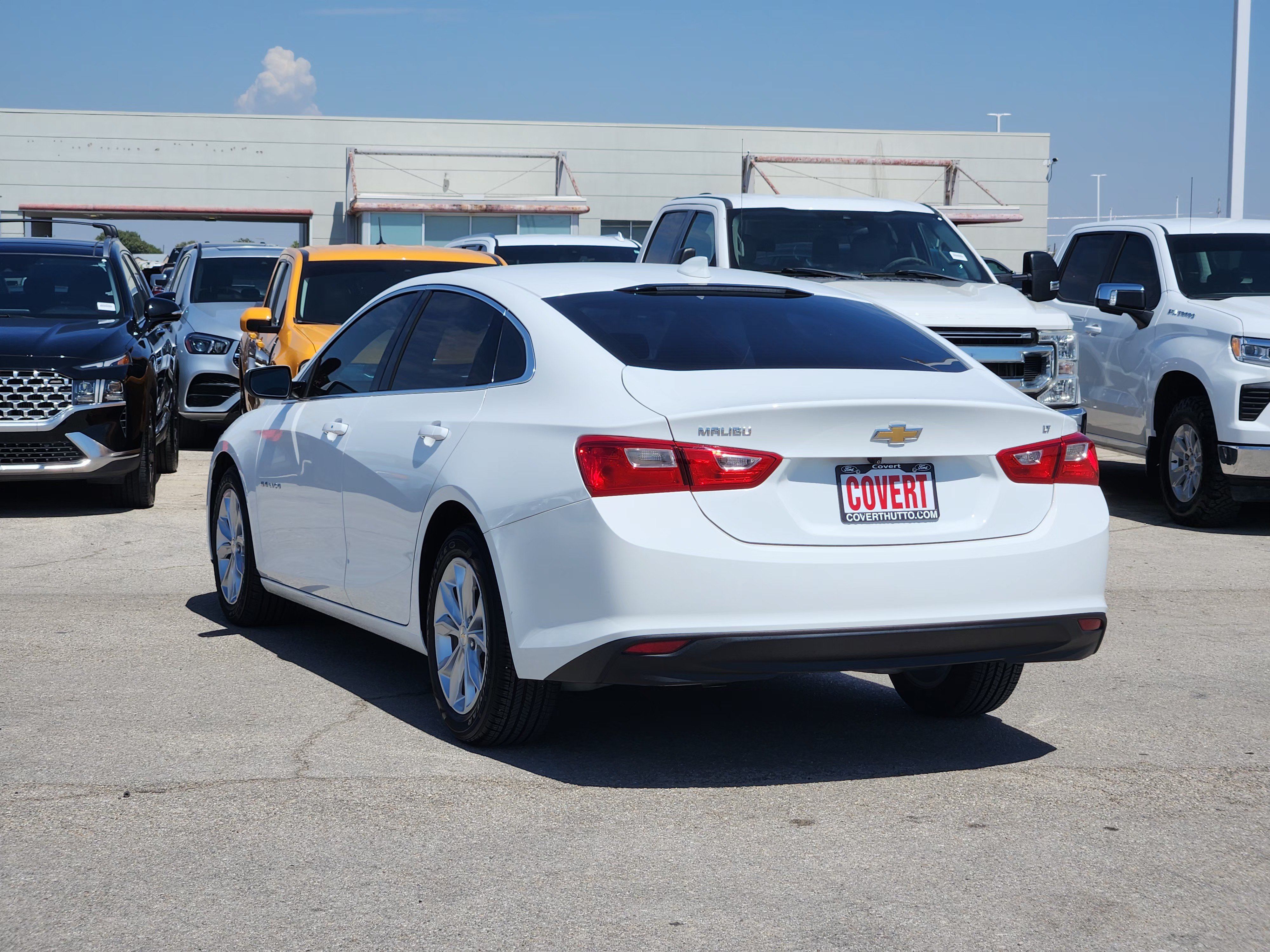 Used 2023 Chevrolet Malibu LT FWD image 5