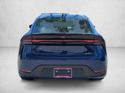 New 2026 Toyota Prius LE FWD image 6