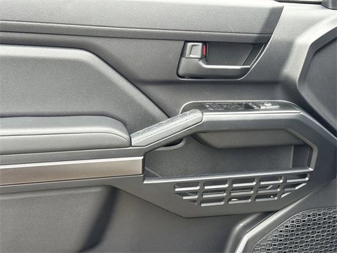 Used 2025 Toyota 4Runner SR5 image 24