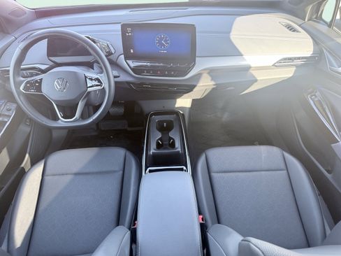 Used 2023 Volkswagen ID.4 Pro S image 7