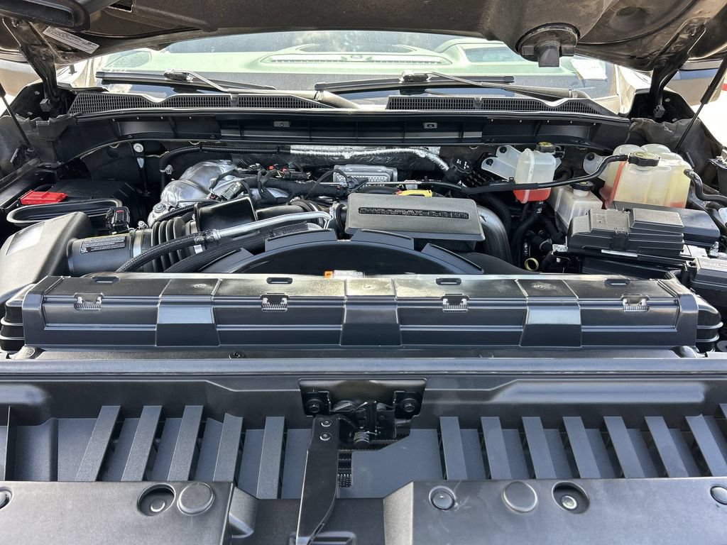 Used 2023 GMC Sierra 2500 Denali w/ Denali Black Diamond Edition AWD/4WD image 30