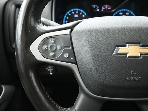 Used 2019 Chevrolet Colorado ZR2 w/ ZR2 Midnight Special Edition image 27