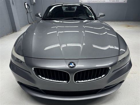 Used 2010 BMW Z4 sDrive30i image 13