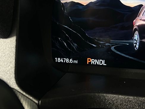 Used 2025 Ford Explorer Active image 19