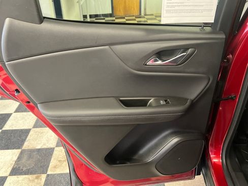 Used 2021 Chevrolet Blazer LT image 34