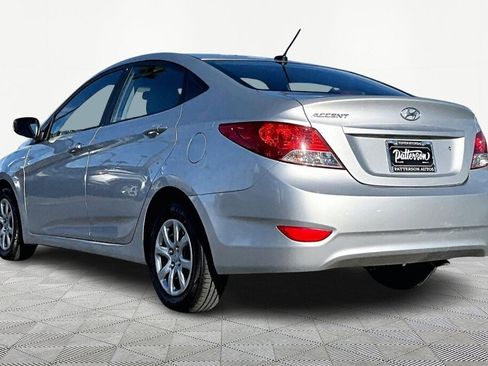 Used 2013 Hyundai Accent GLS image 6