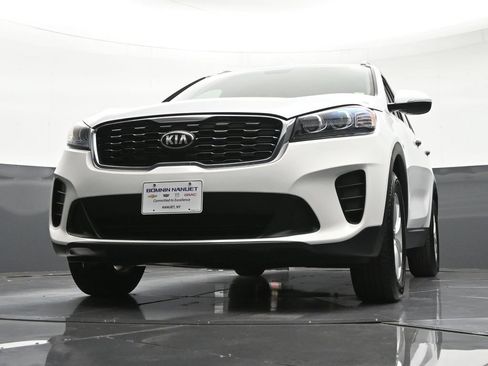 Used 2019 Kia Sorento FWD w/ LX Convenience Package image 31