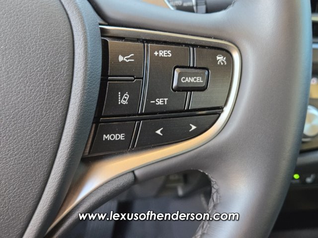 Used 2024 Lexus ES 300h w/ Premium Package FWD image 26