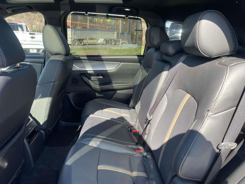 Used 2025 MAZDA CX-90 3.3 Turbo S w/ Premium Package image 21