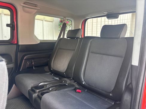 Used 2004 Honda Element EX image 22